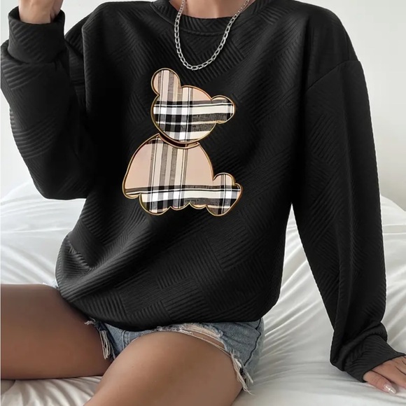 Unbranded Tops - Adorable Teddy Bear sweatshirt.